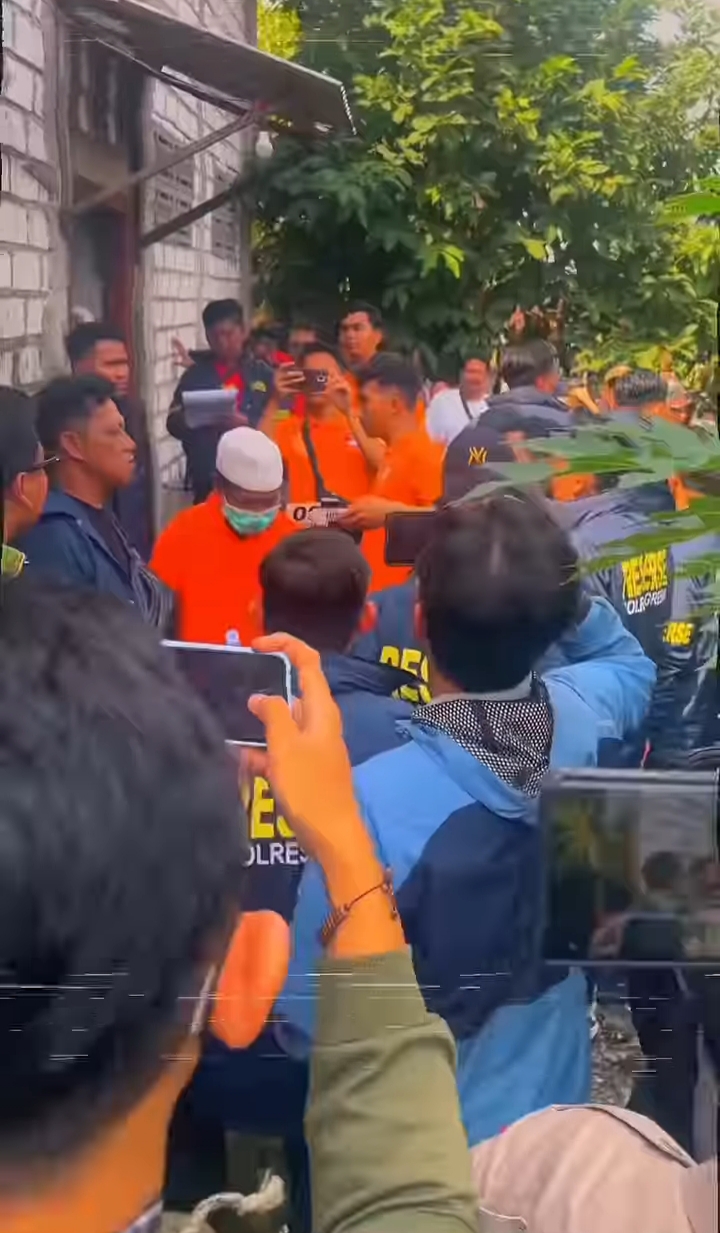 Tersangka Pembunuhan Istri Pengusaha Jalani 33 Adegan