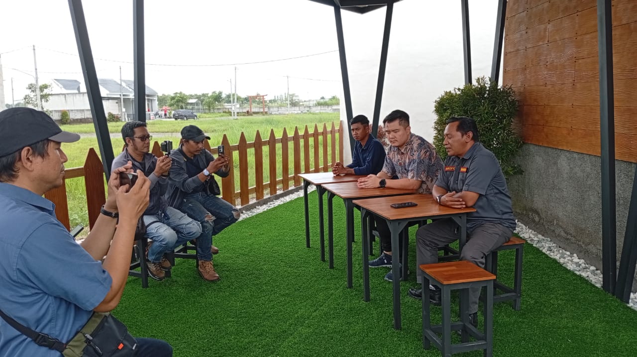 Developer Perum Maharaja Residence Menganti Tegaskan  Penyebab Banjir Bukan Dari Proyek Pembangunan Perumahan